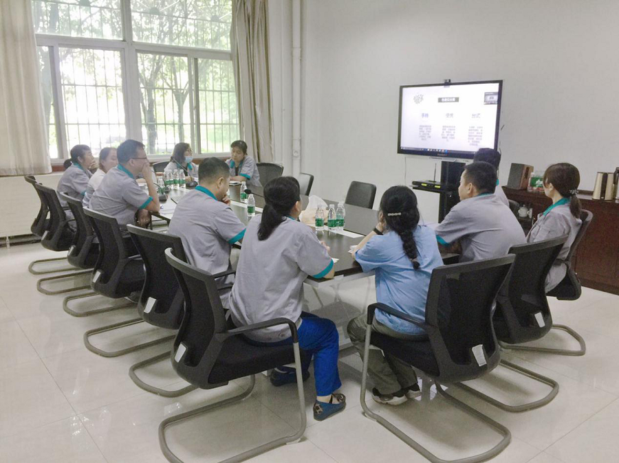 瑞豐科技集團制造中心成功舉辦 顏色檢測操作培訓 瑞豐科技集團制造中心成功舉辦 顏色檢測操作培訓