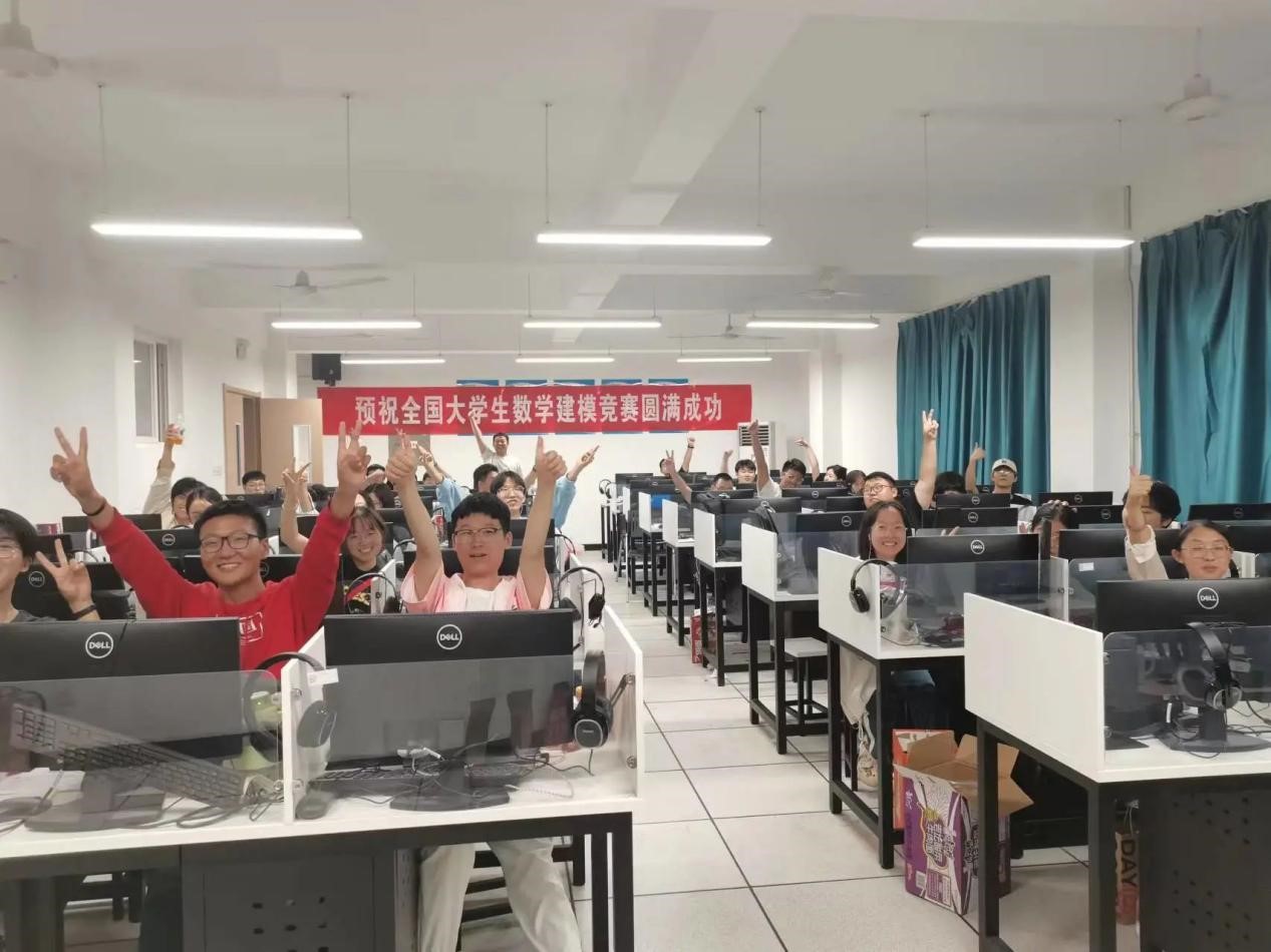 喜報連連 捷報頻傳 明德學子在重磅賽事中再傳佳音