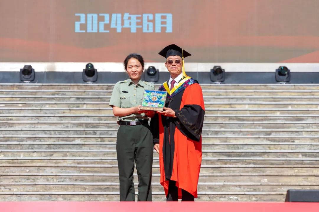 攜青春之志 赴星辰大?！靼裁鞯吕砉W(xué)院舉行畢業(yè)季系列活動