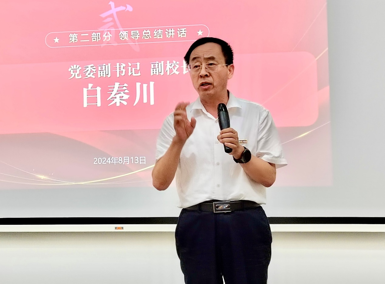 校內(nèi)交流話國際合作 校外研修強(qiáng)教師隊伍 明德學(xué)院扎實推進(jìn)教育事業(yè)高質(zhì)量發(fā)展