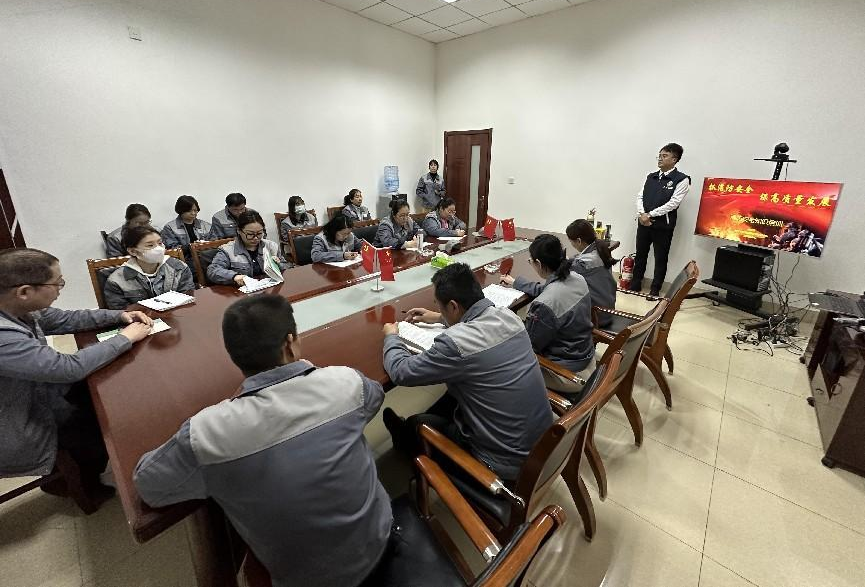 多項(xiàng)措施有效并舉 用實(shí)際行動(dòng)切實(shí)筑牢企業(yè)安全生產(chǎn)防線(xiàn) 金葉科教集團(tuán)深入開(kāi)展2024年安全管理專(zhuān)項(xiàng)行動(dòng)之煙配產(chǎn)業(yè)篇 多項(xiàng)措施有效并舉 用實(shí)際行動(dòng)切實(shí)筑牢企業(yè)安全生產(chǎn)防線(xiàn) 金葉科教集團(tuán)深入開(kāi)展2024年安全管理專(zhuān)項(xiàng)行動(dòng)之煙配產(chǎn)業(yè)篇