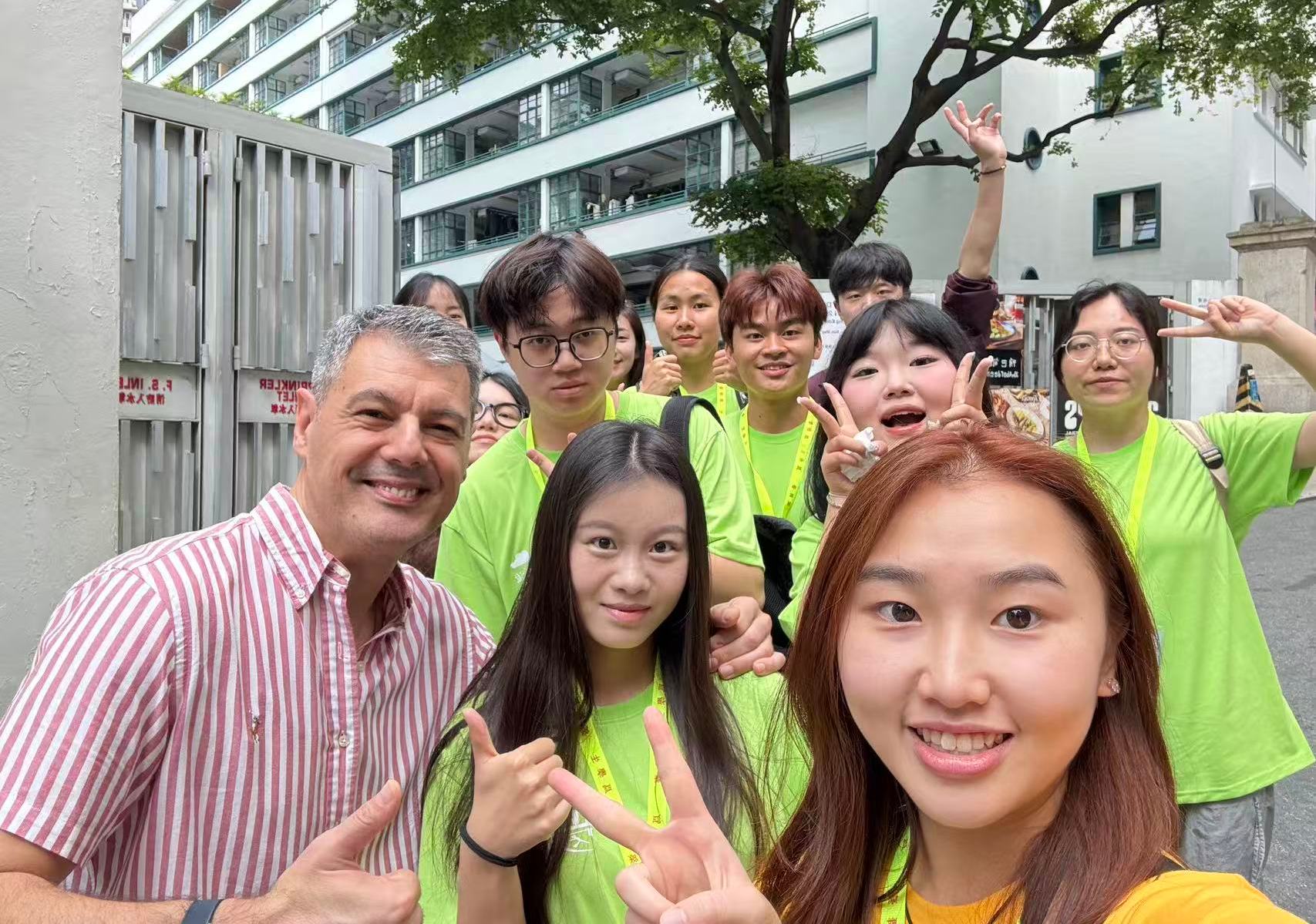 以青春之光 筑家國(guó)夢(mèng)想 集團(tuán)兩校師生代表赴香港參加2025青年夢(mèng)想家交流營(yíng)活動(dòng) 以青春之光 筑家國(guó)夢(mèng)想 集團(tuán)兩校師生代表赴香港參加2025青年夢(mèng)想家交流營(yíng)活動(dòng)